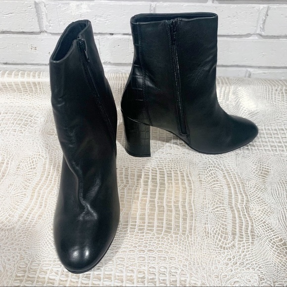 Asos Women’s Resilient Leather Heeled Black Boots - Picture 7 of 11